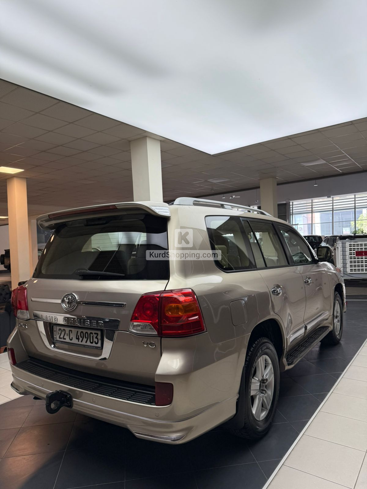 Toyota Landcruiser 2015 V6 GX.R Clean
