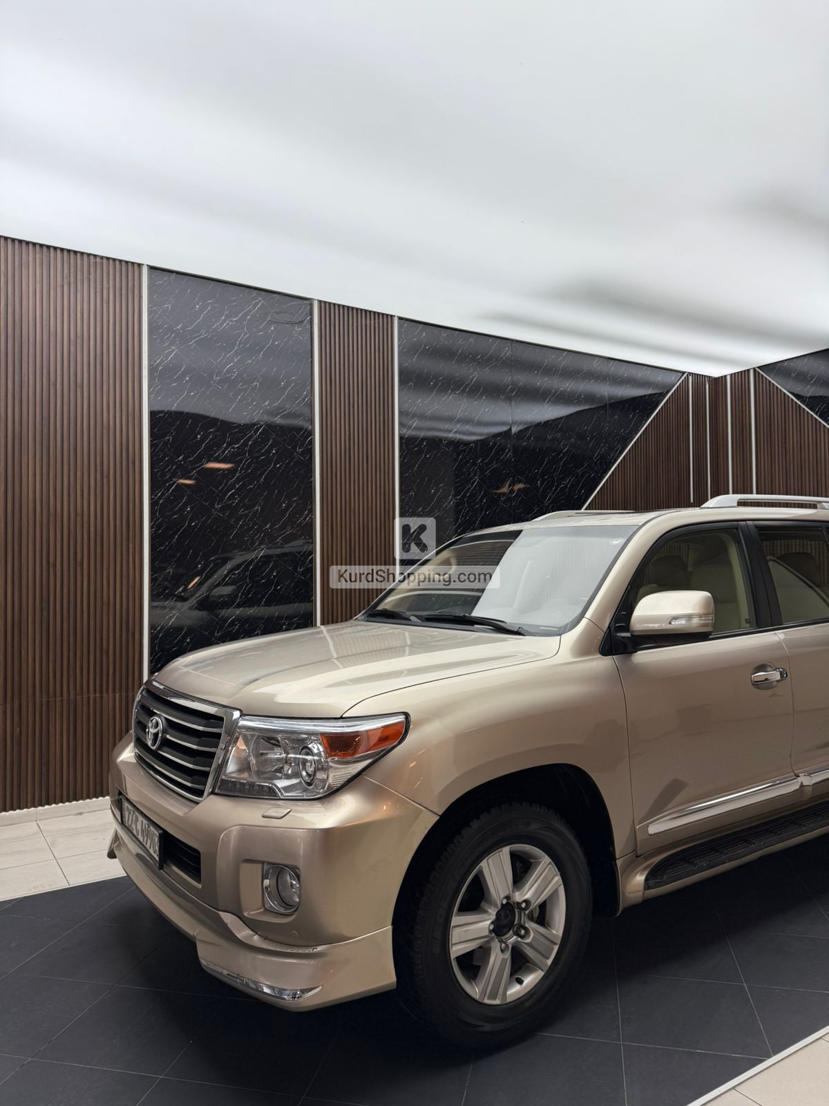 Toyota Landcruiser 2015 V6 GX.R Clean