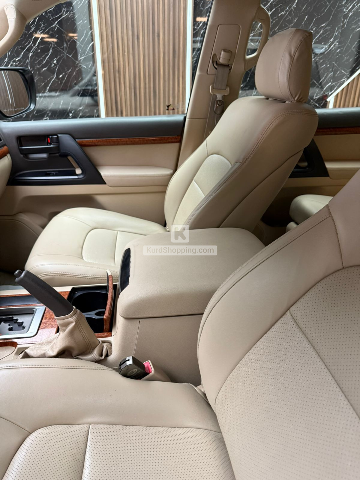 Toyota Landcruiser 2015 V6 GX.R Clean