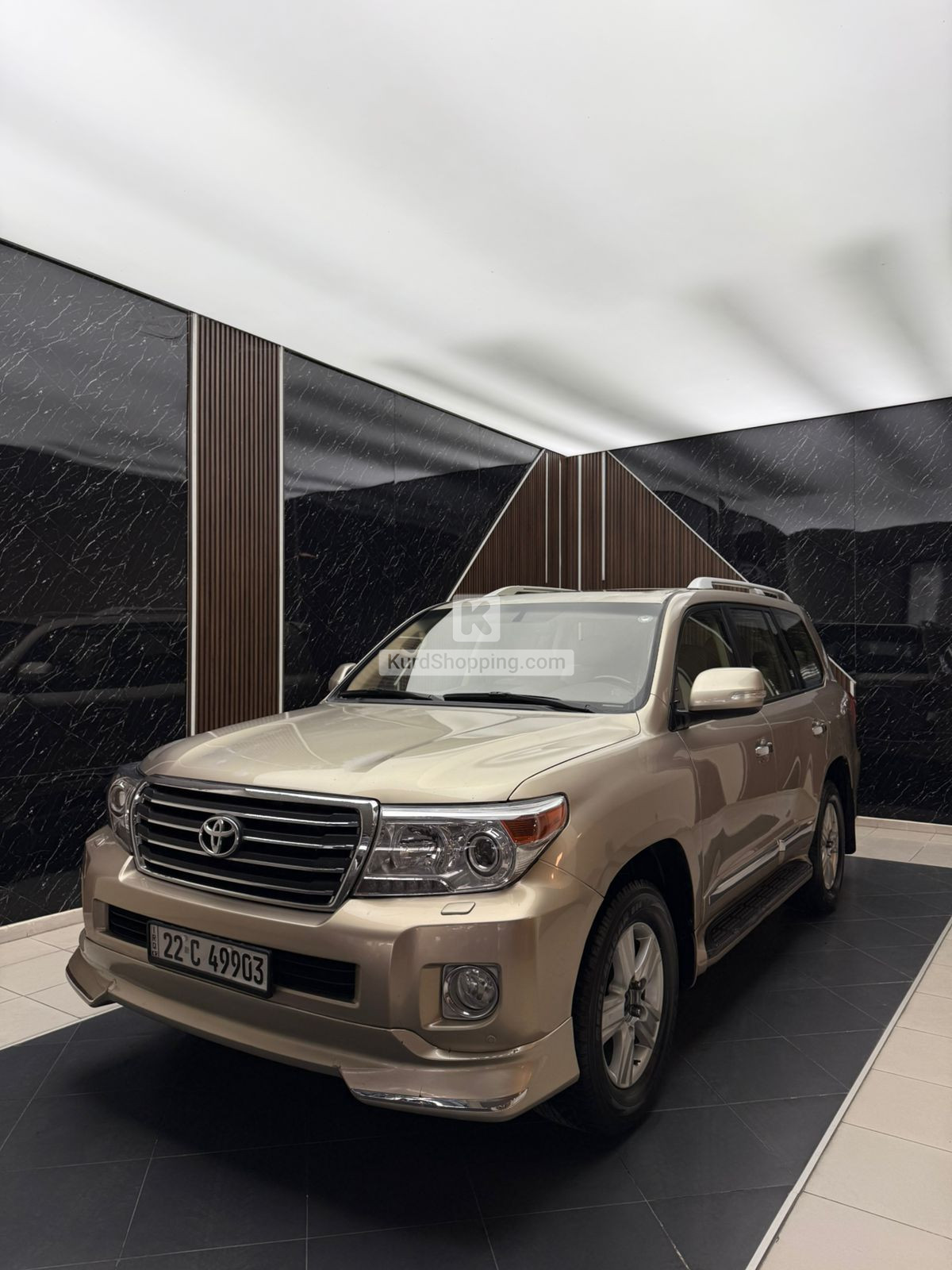 Toyota Landcruiser 2015 V6 GX.R Clean