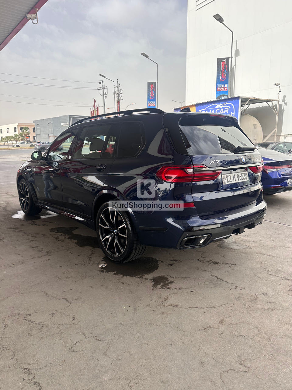 BMW X7