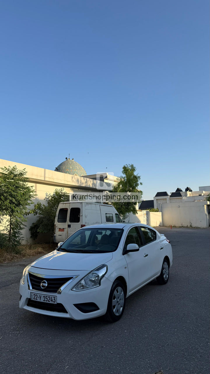 Nissan Sunny 2022