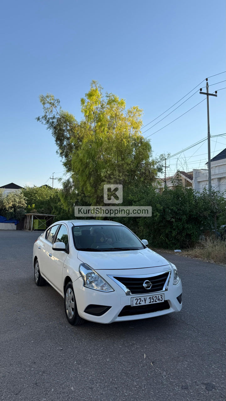 Nissan Sunny 2022