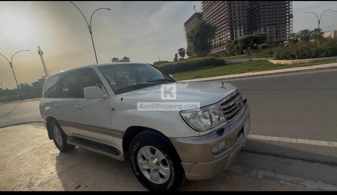 Toyota Landcruiser 2006 GX.R V6 Clean