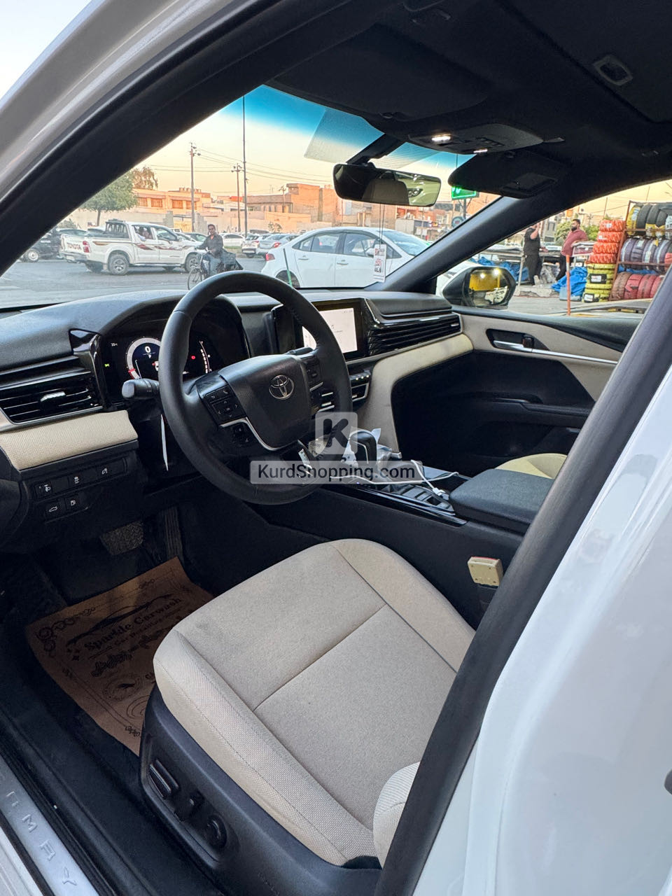 Toyota Camry 2025