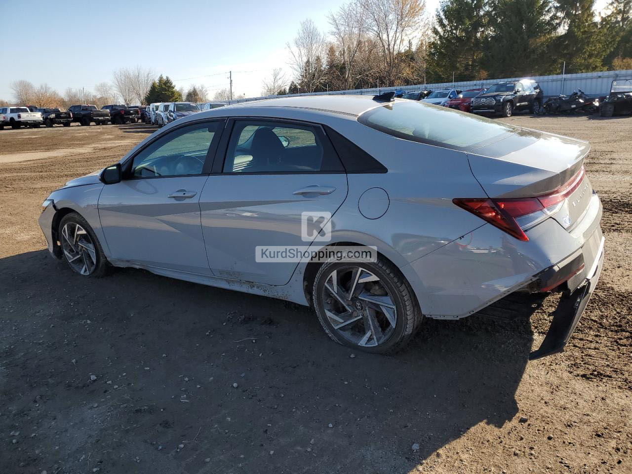 Hyundai Elantra 2024