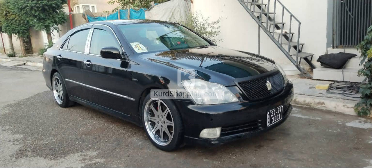 Toyota Crown 2005