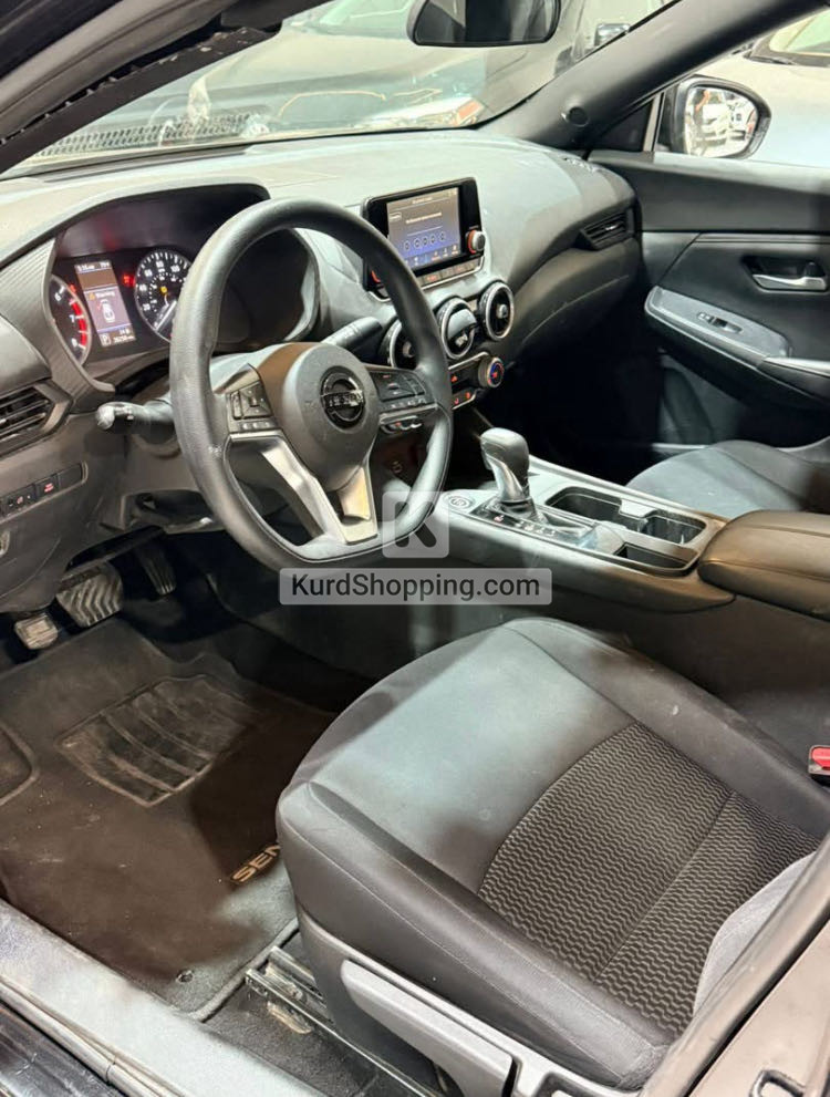 Nissan Sentra 2023