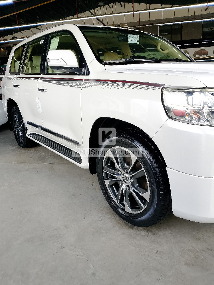 Toyota Landcruiser 2016