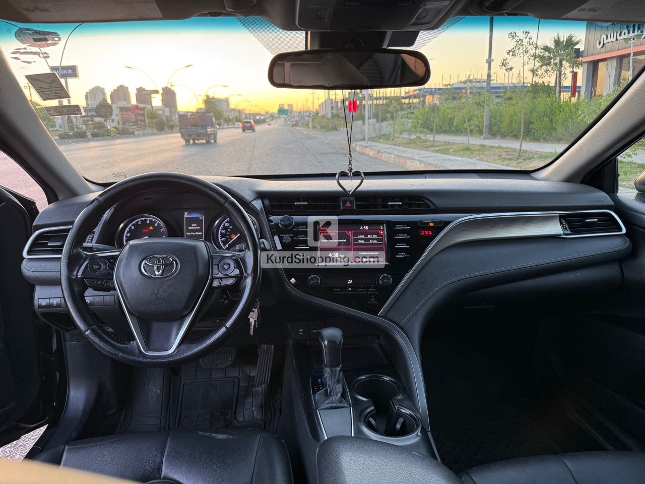 Toyota Camry 2018