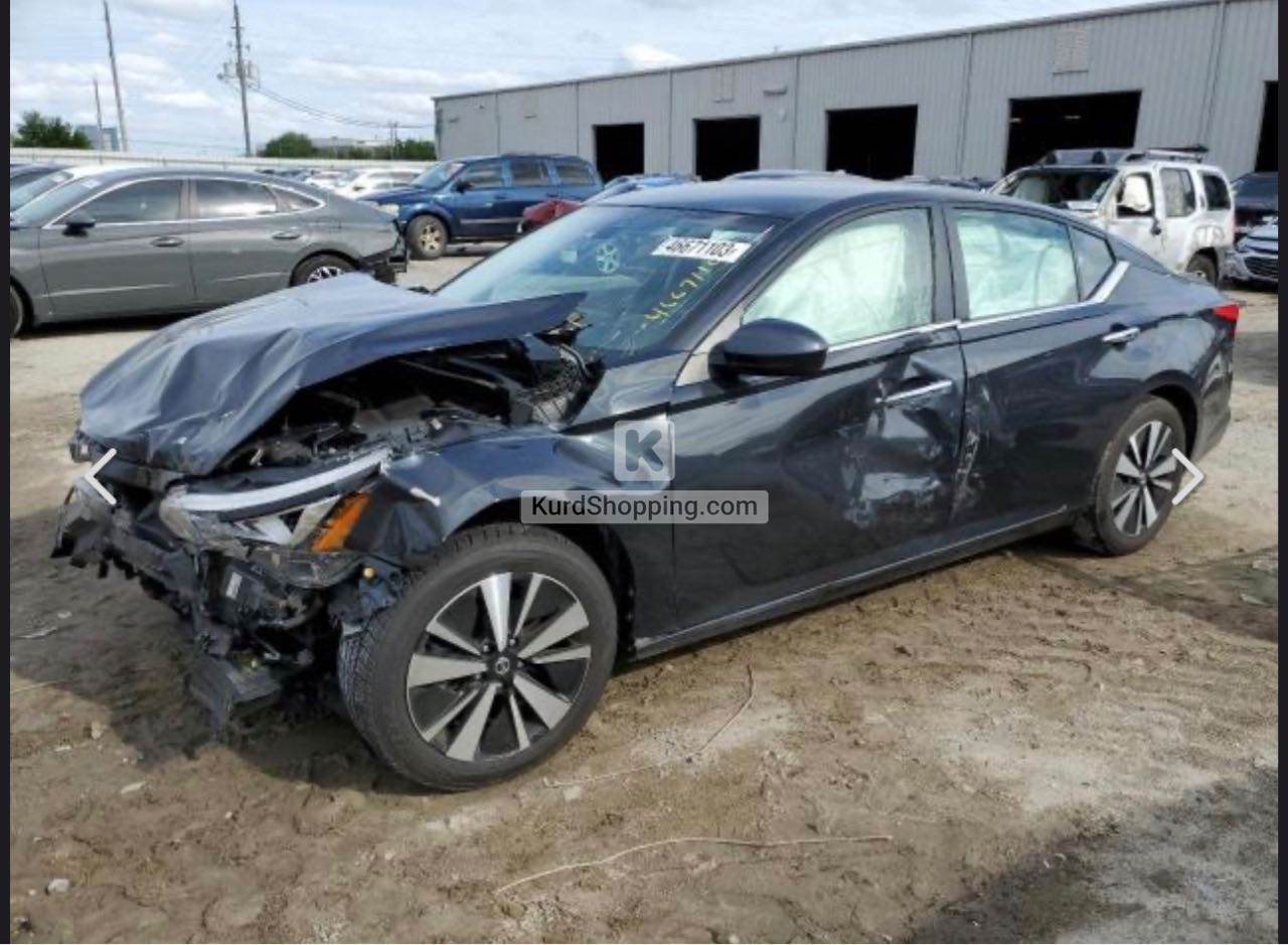 Nissan Altima 2021