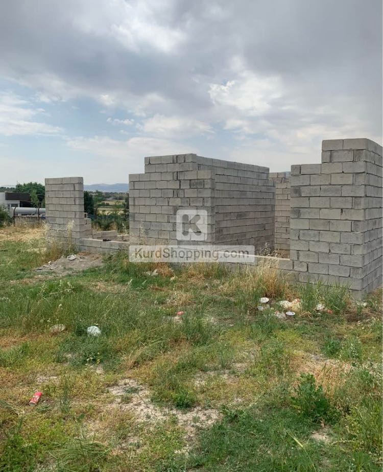 زەوی لر کانی میران زیاتر لە ١٦٦٠م