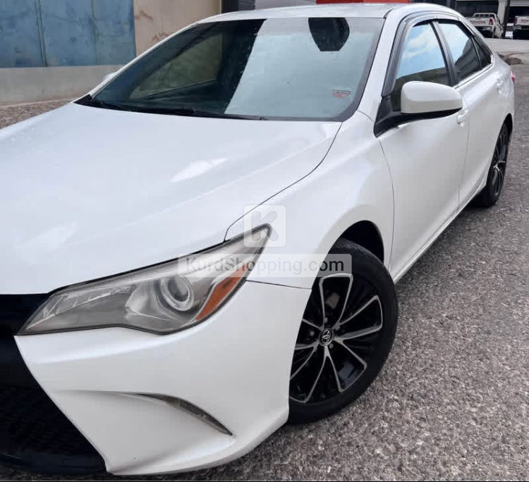 Toyota Camry 2016