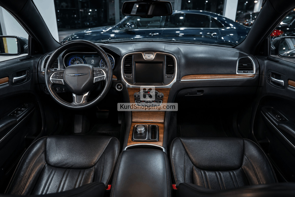 Chrysler 300C 2016
