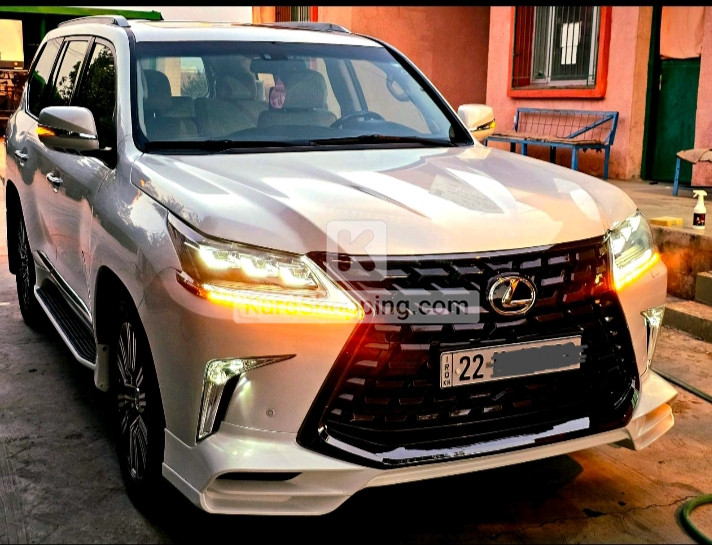 Lexus LX570 2010