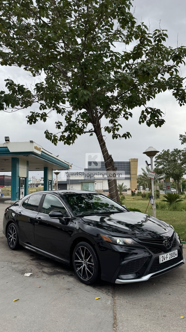 Toyota Camry 2023