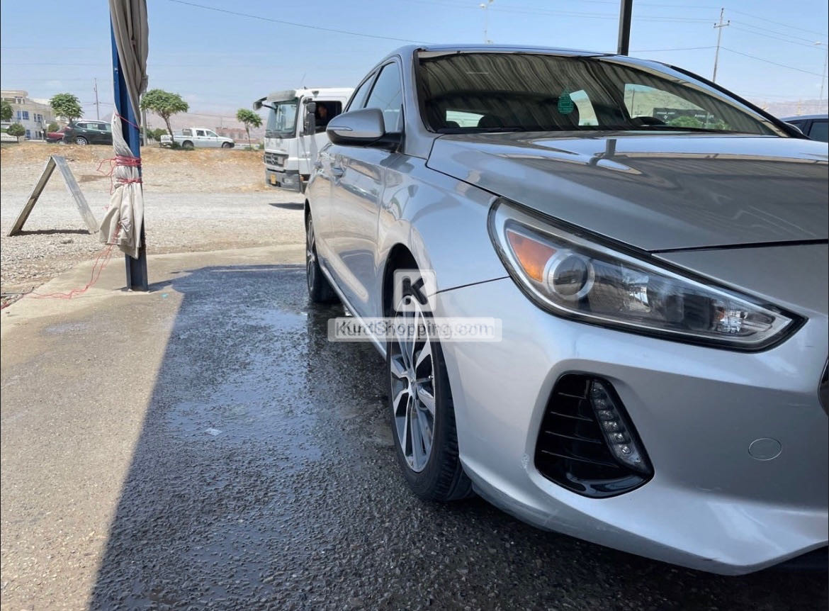 Hyundai Elantra 2018