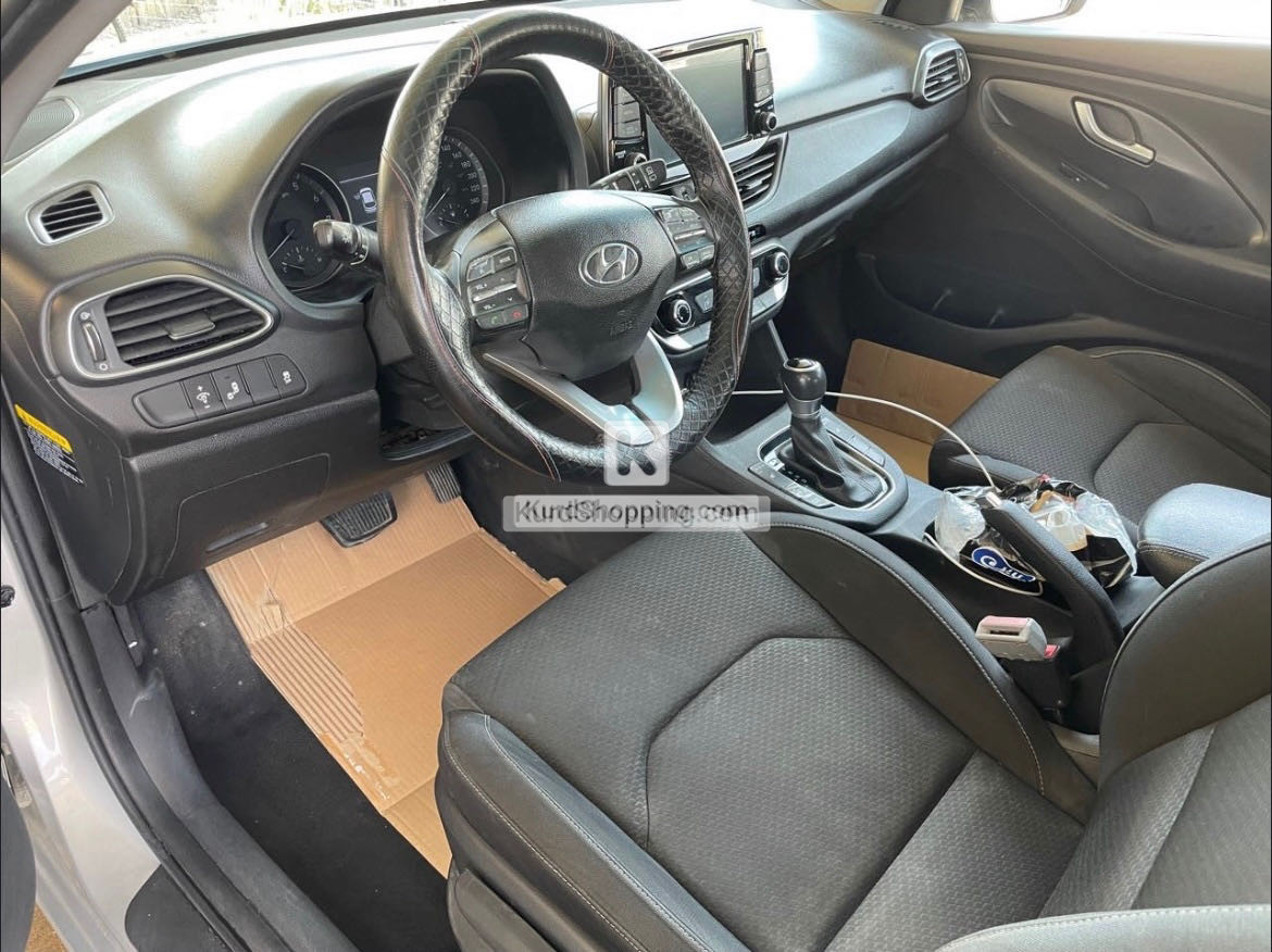 Hyundai Elantra 2018