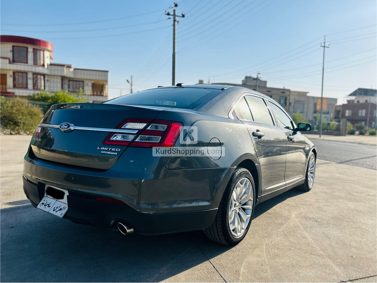 Ford Taurus 2019