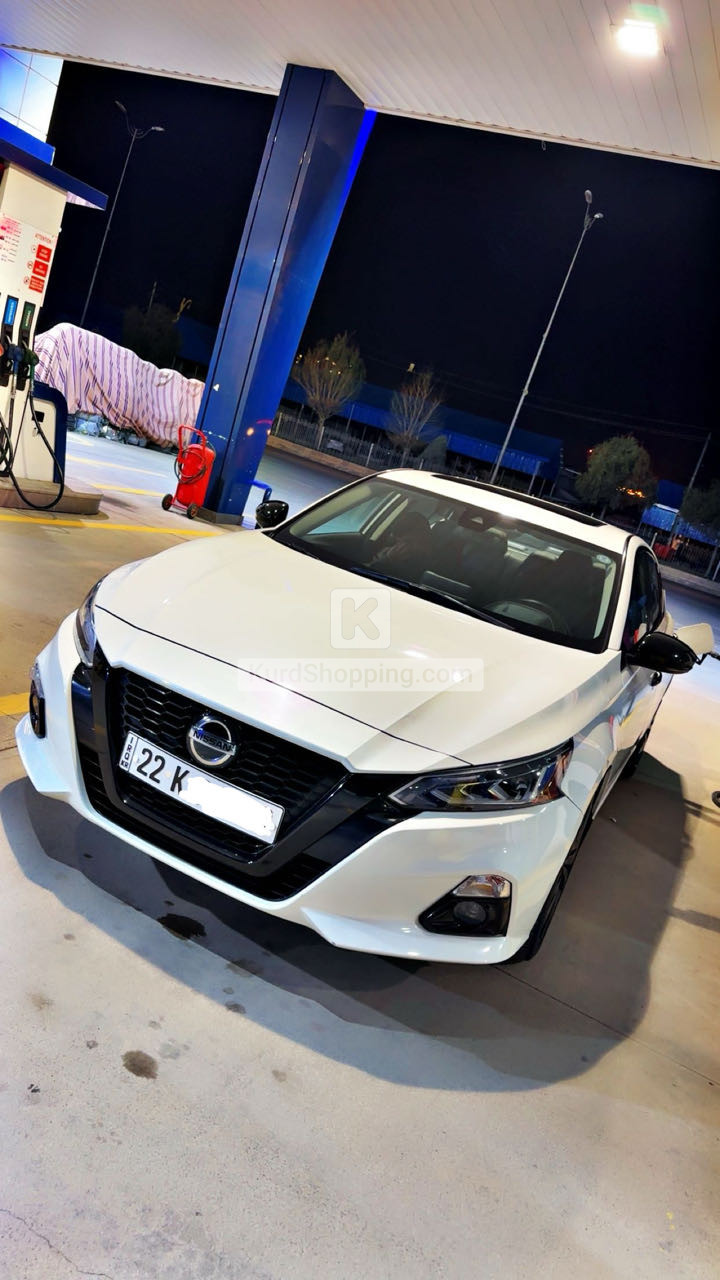 Nissan Altima 2022