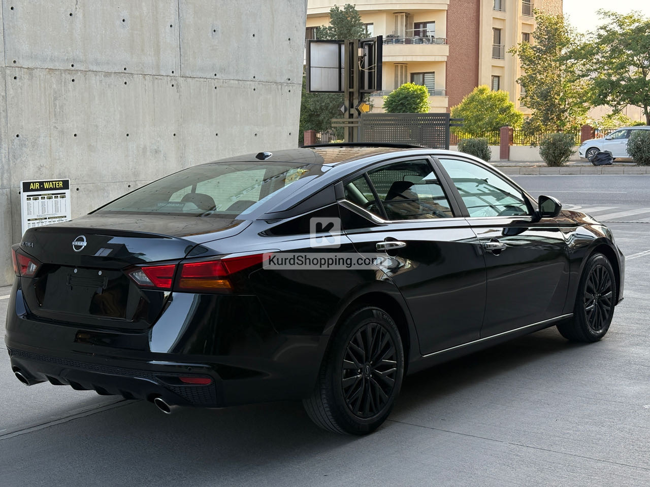 Nissan Altima 2025