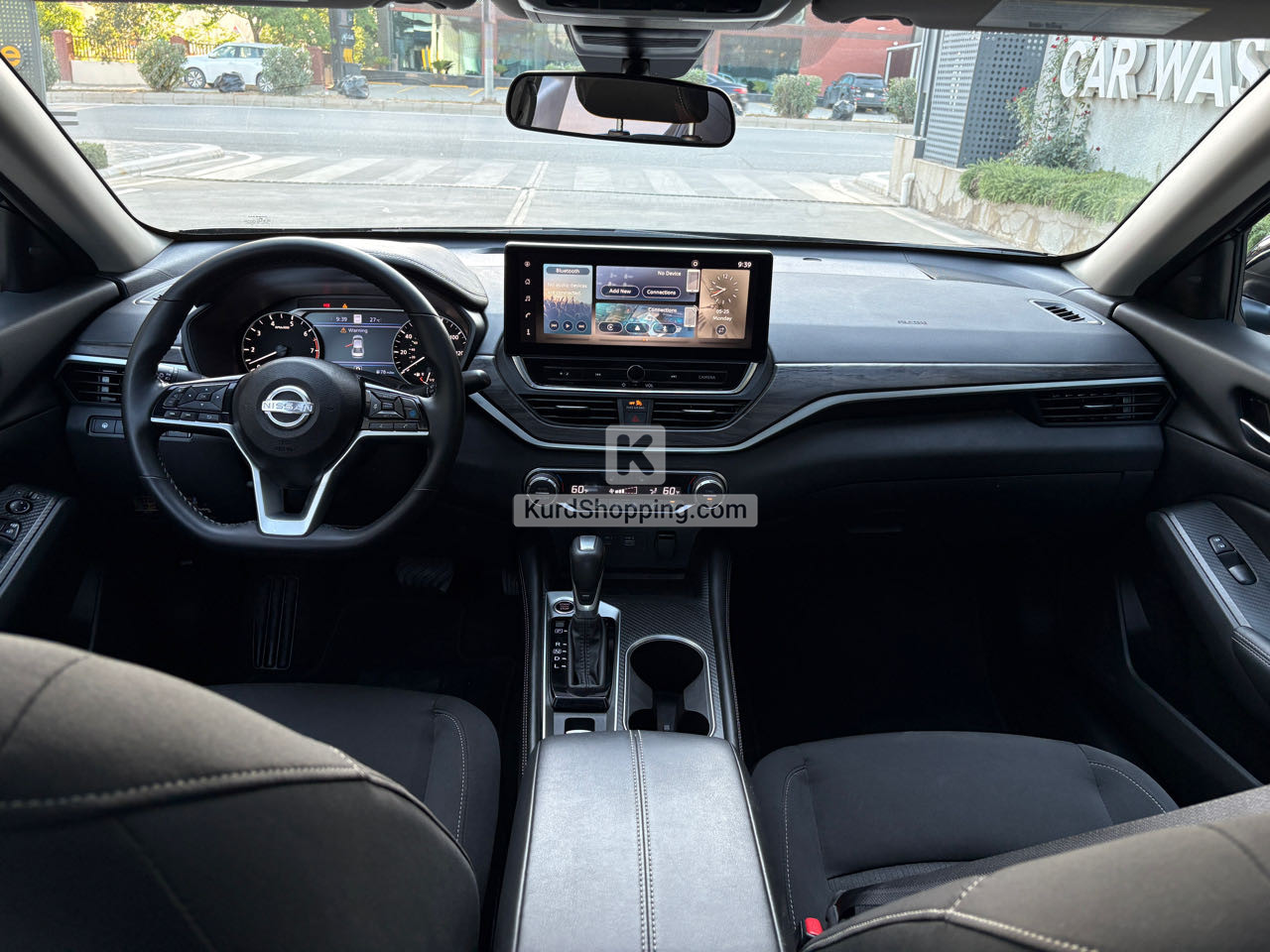 Nissan Altima 2025