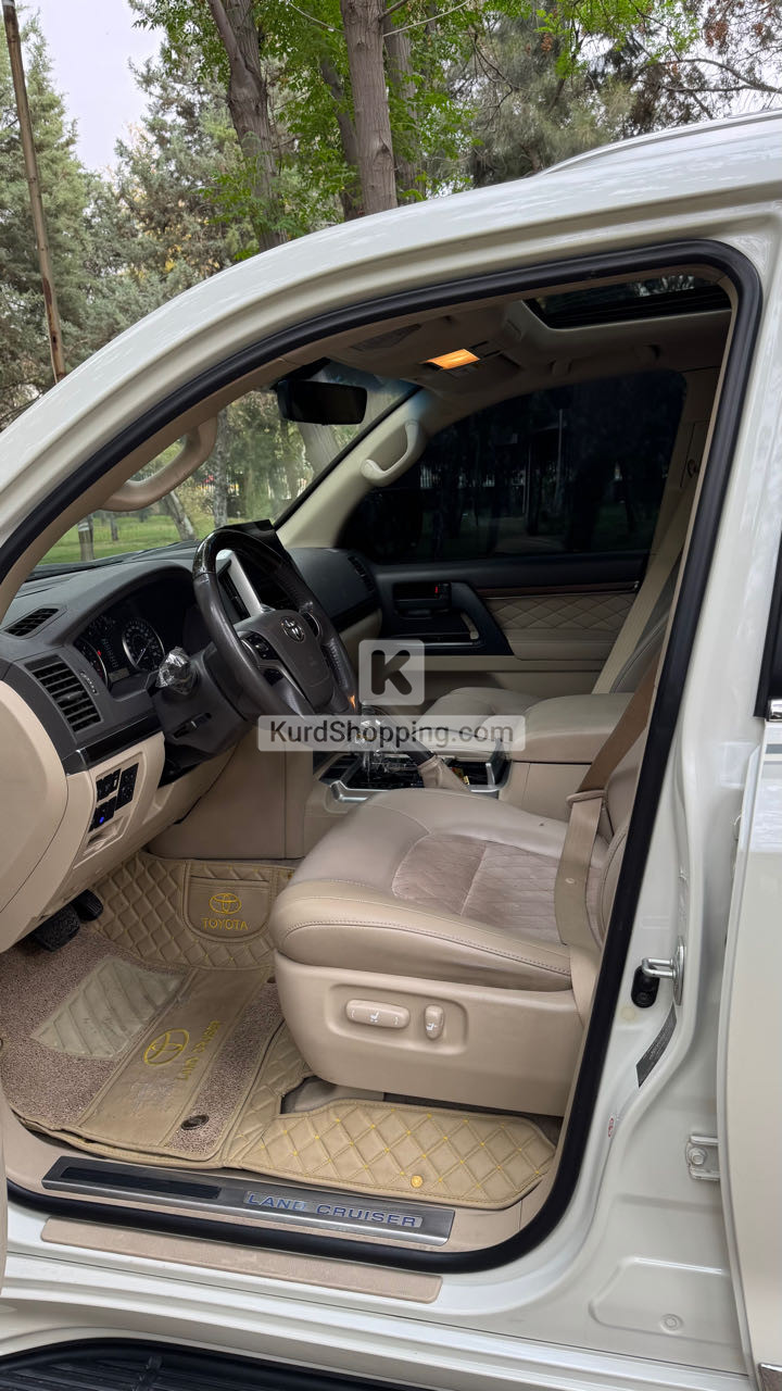 Toyota Landcruiser 2019