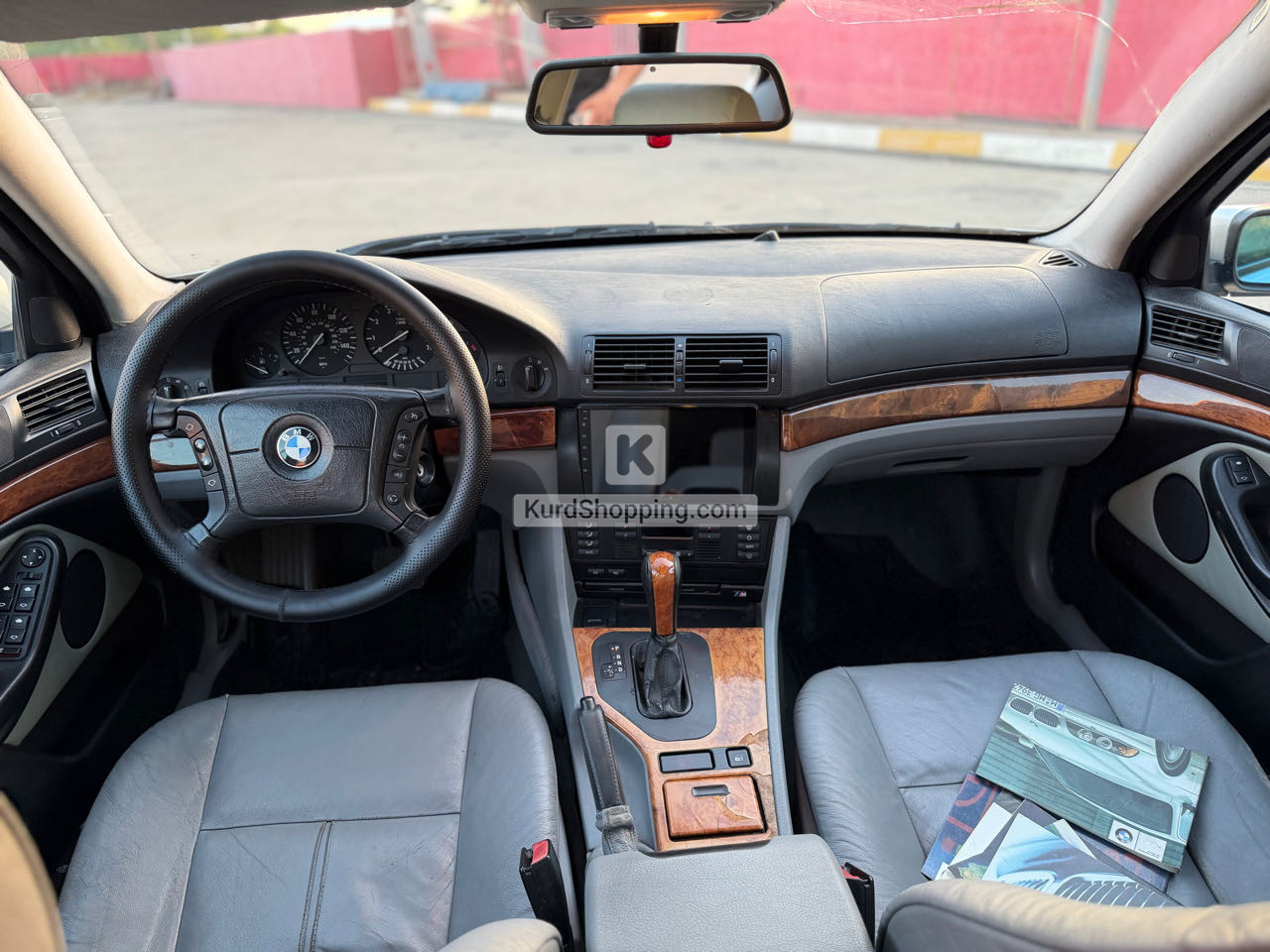 BMW 2001