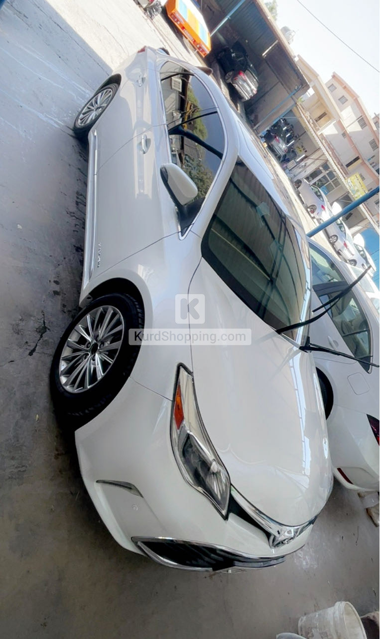 Toyota Avalon 2016