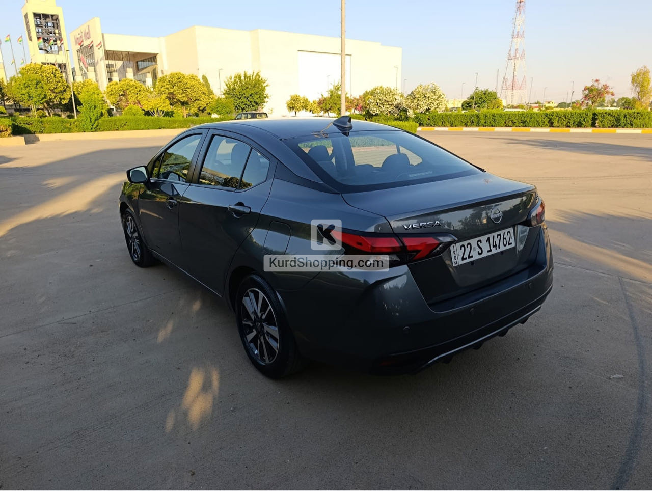 Nissan Versa 2023