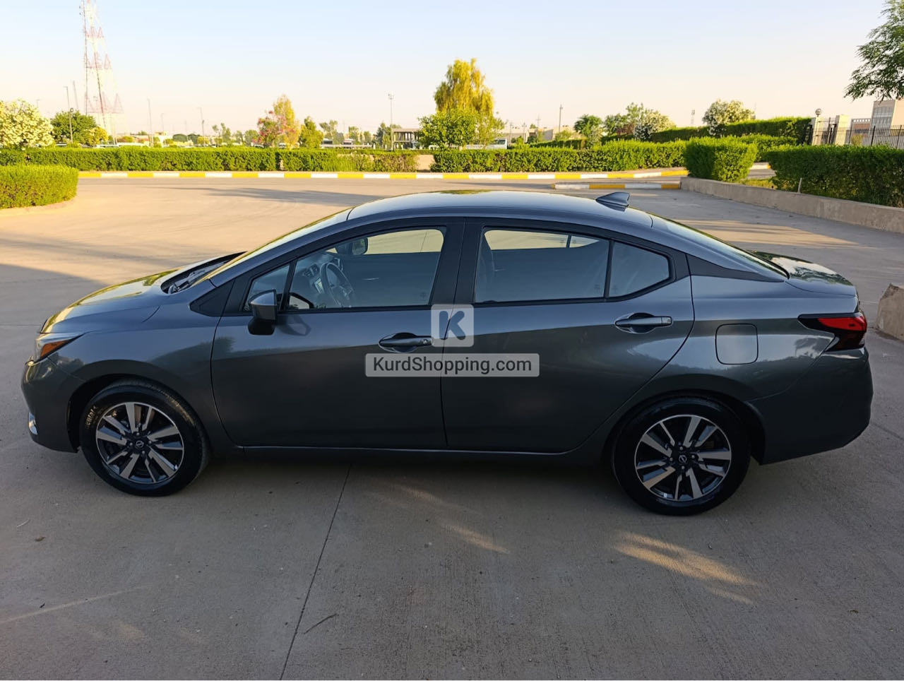 Nissan Versa 2023