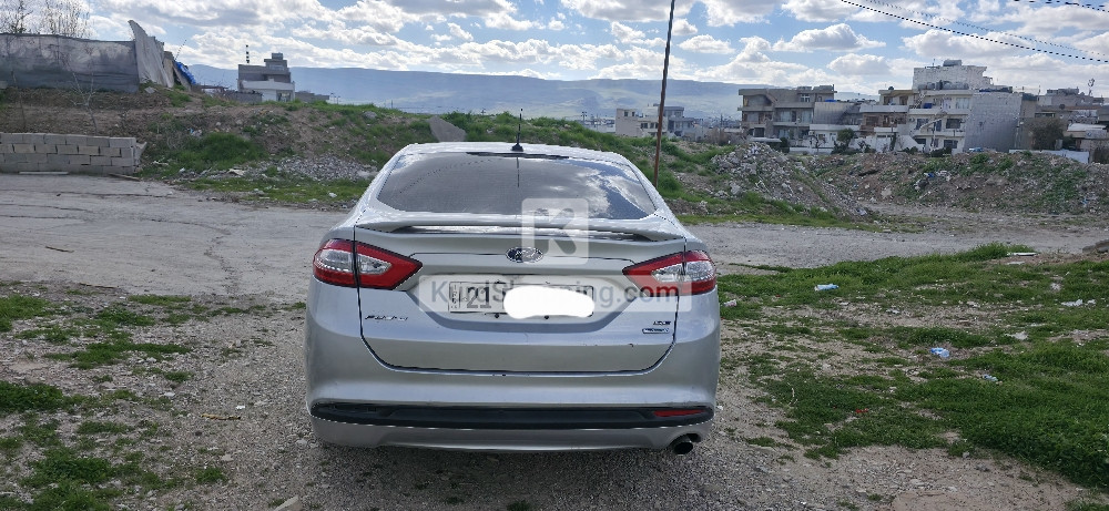 Ford Fusion 2016