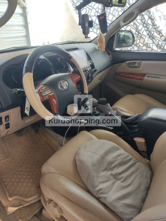Toyota Fortuner 2014