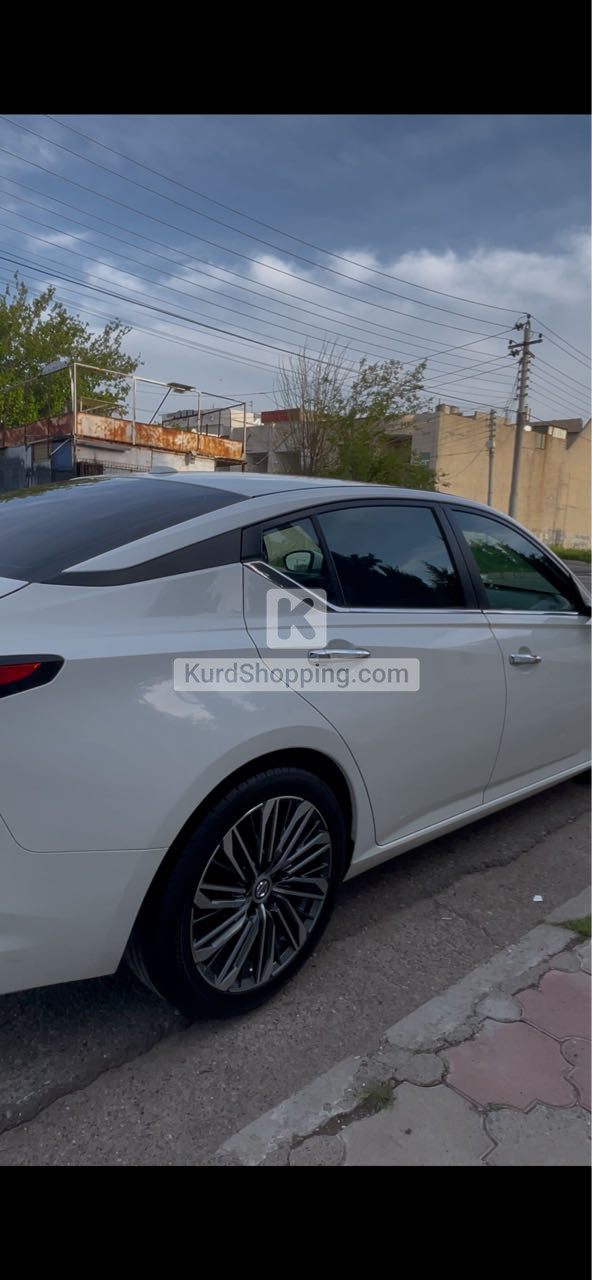 Nissan Altima 2019