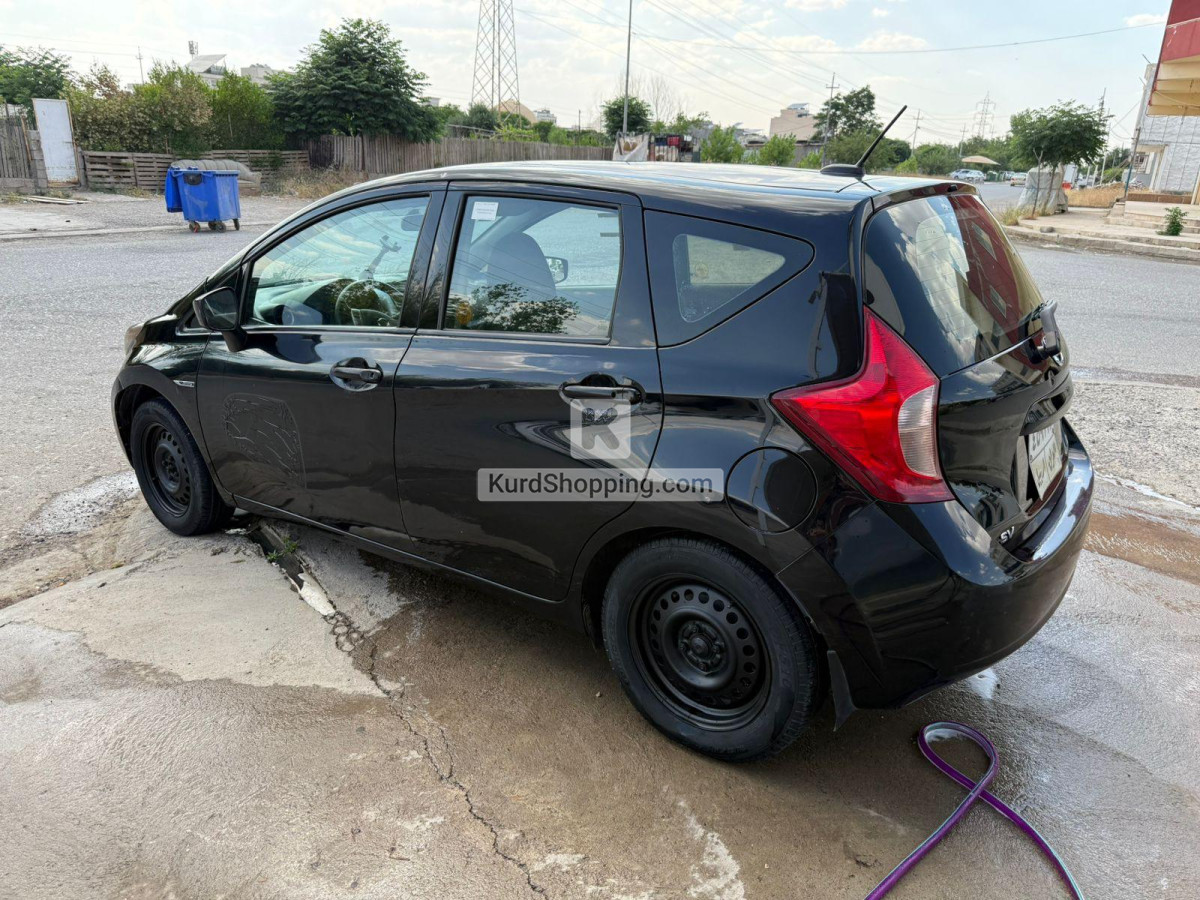 Nissan Versa 2016