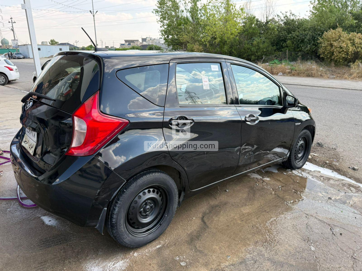 Nissan Versa 2016