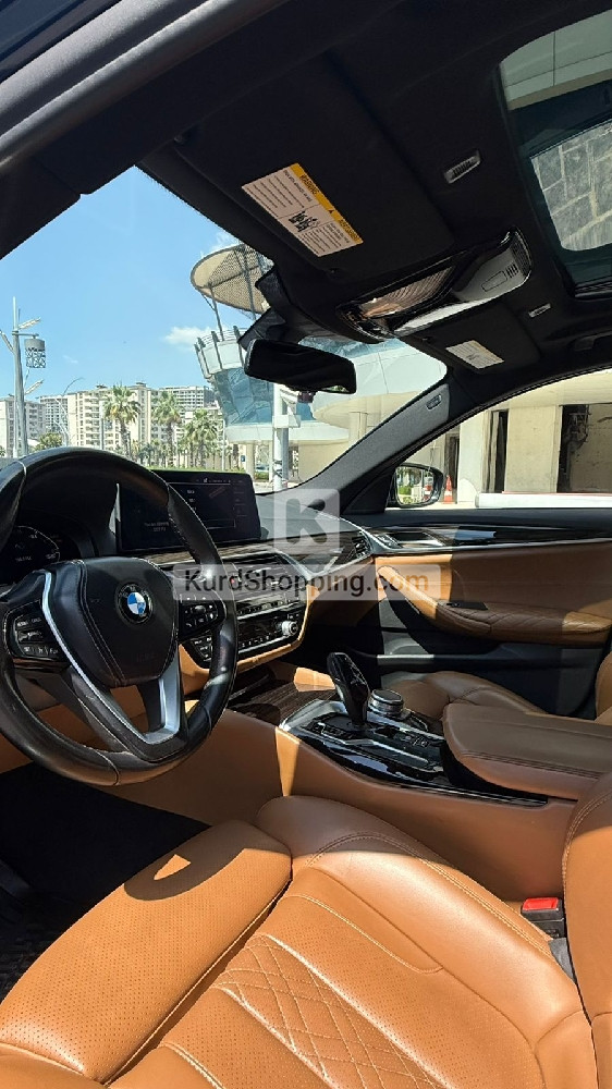 BMW 5 Series 2021