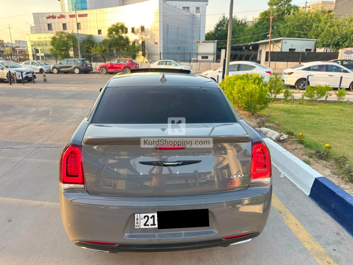 Chrysler 300S 2018