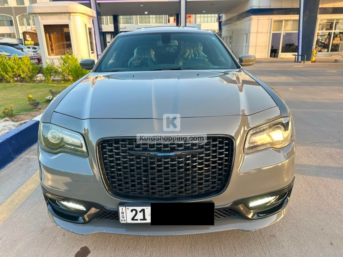 Chrysler 300S 2018