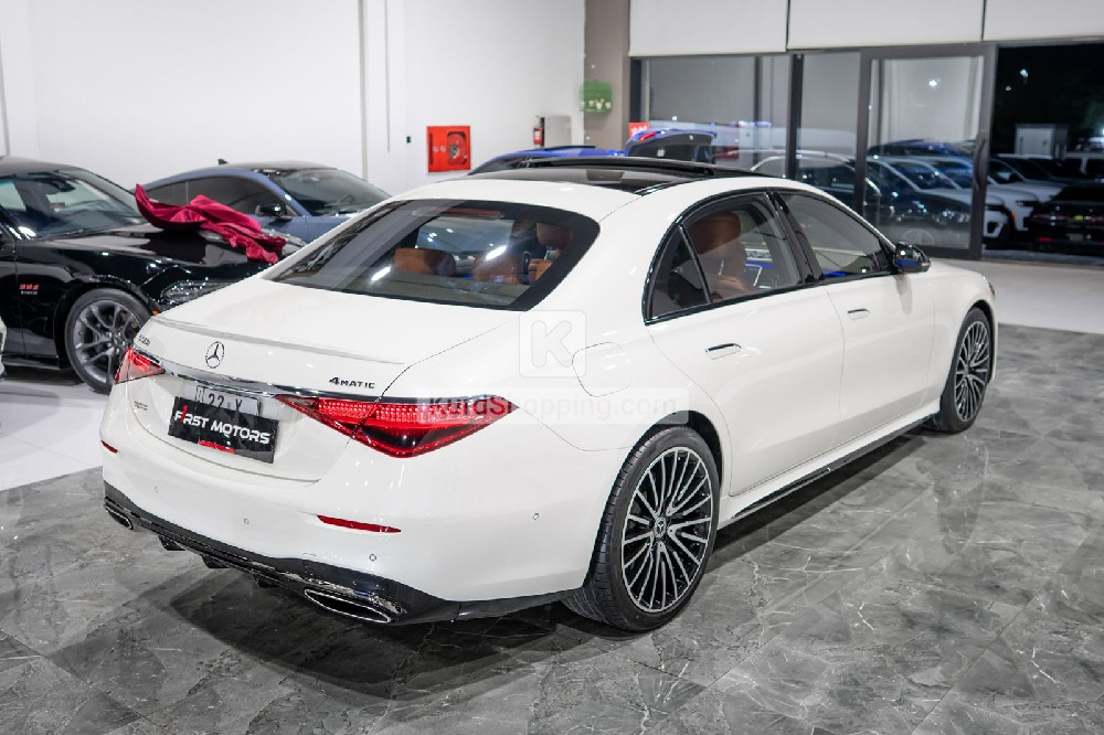 Mercedes Benz S-Class 2023