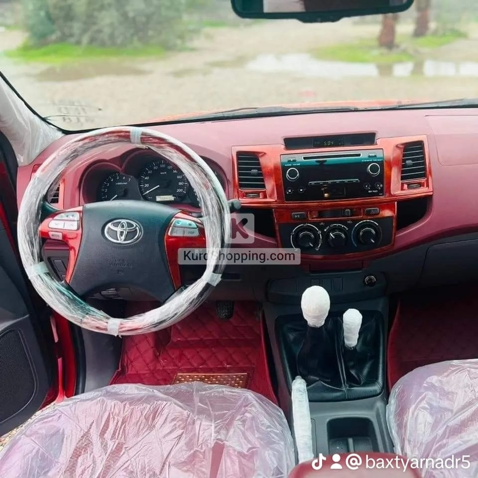Toyota Hilux 2014