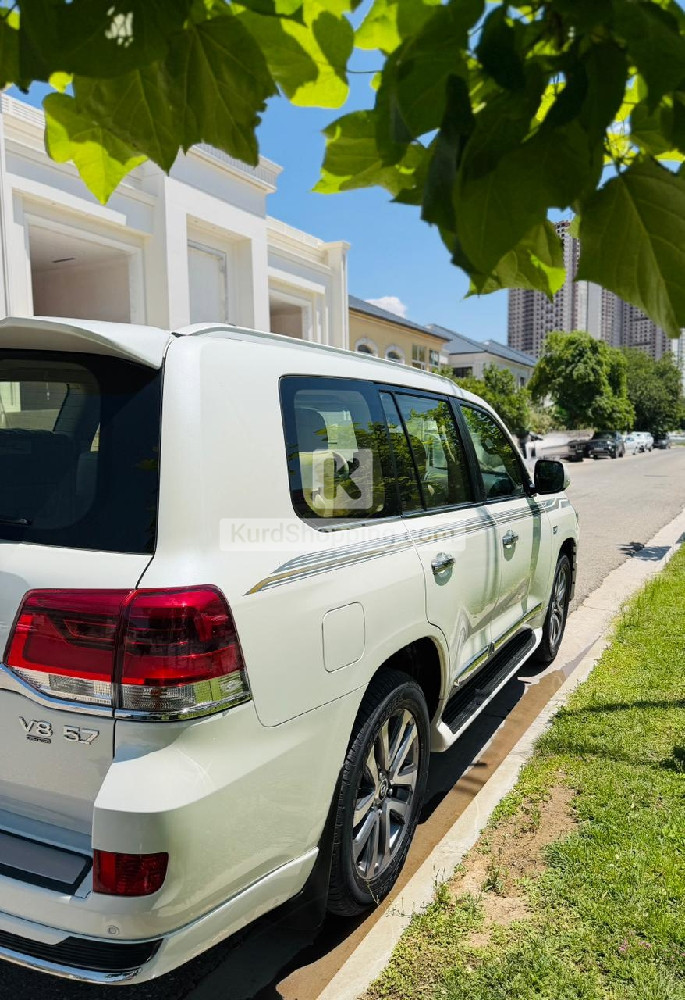 Toyota Landcruiser 2019