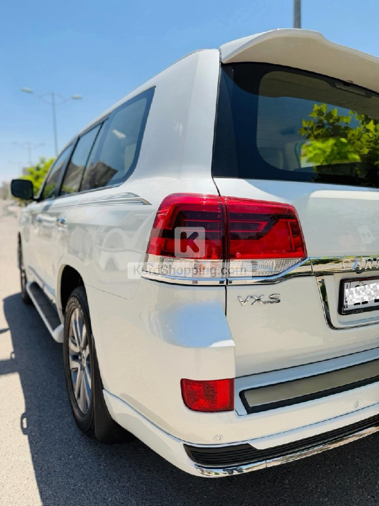 Toyota Landcruiser 2019