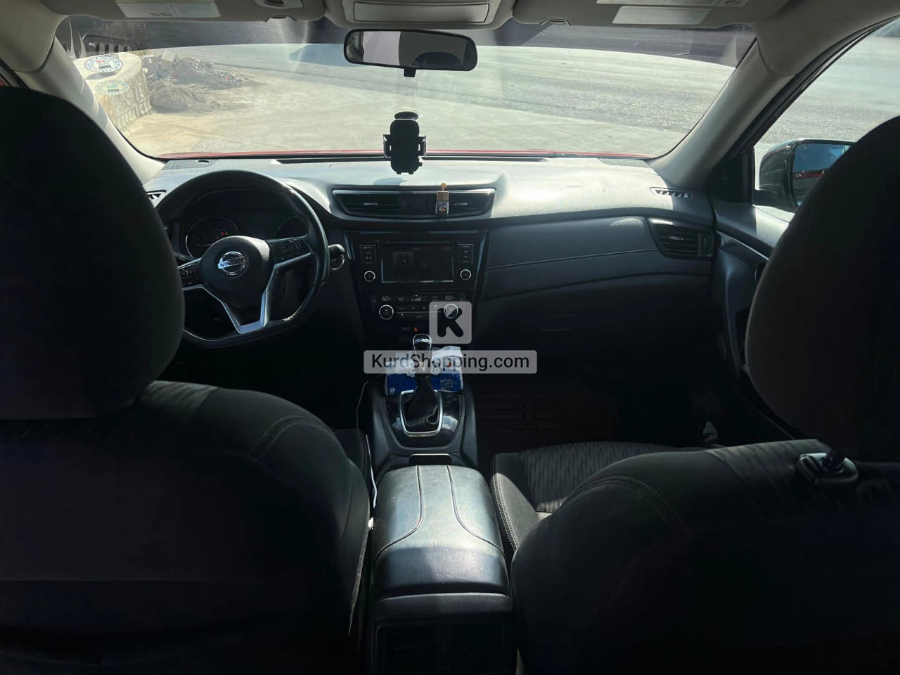 Nissan ڕۆج 2018
