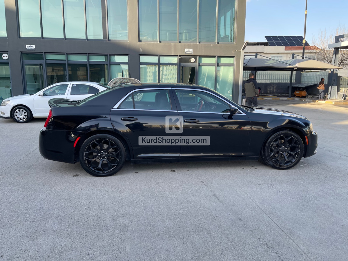 Chrysler 300C 2015
