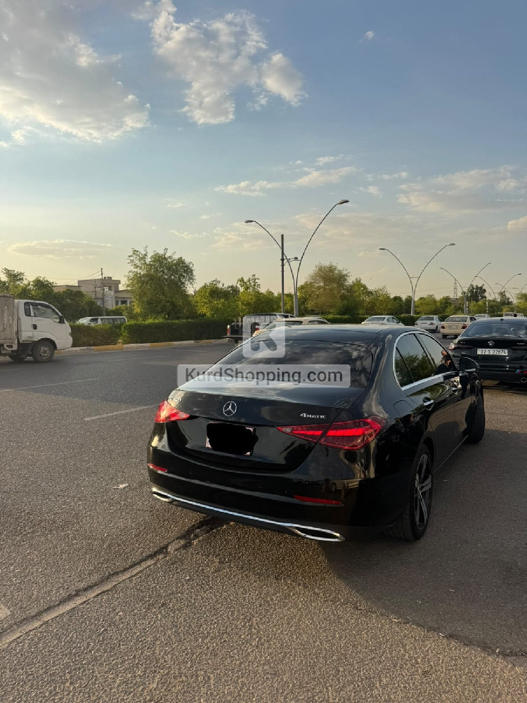 Mercedes Benz C-Class 2025
