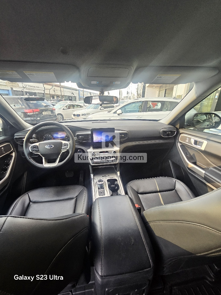 Ford Explorer 2024