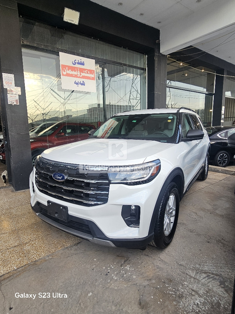 Ford Explorer 2025