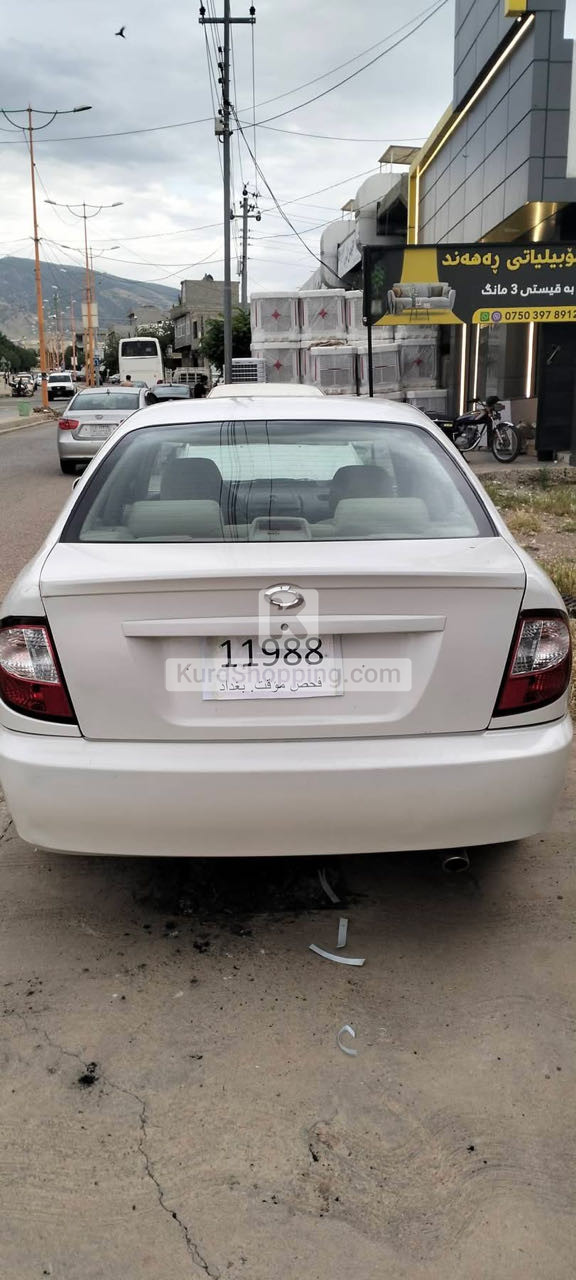 Nissan Sunny 2005