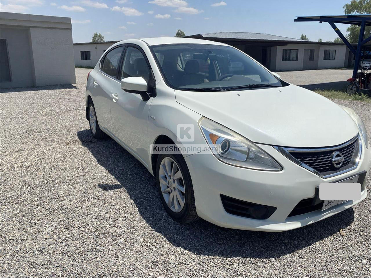 Nissan Tiida 2014